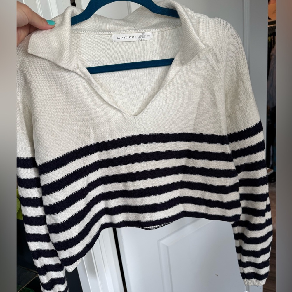 Alterd State cropped sweater